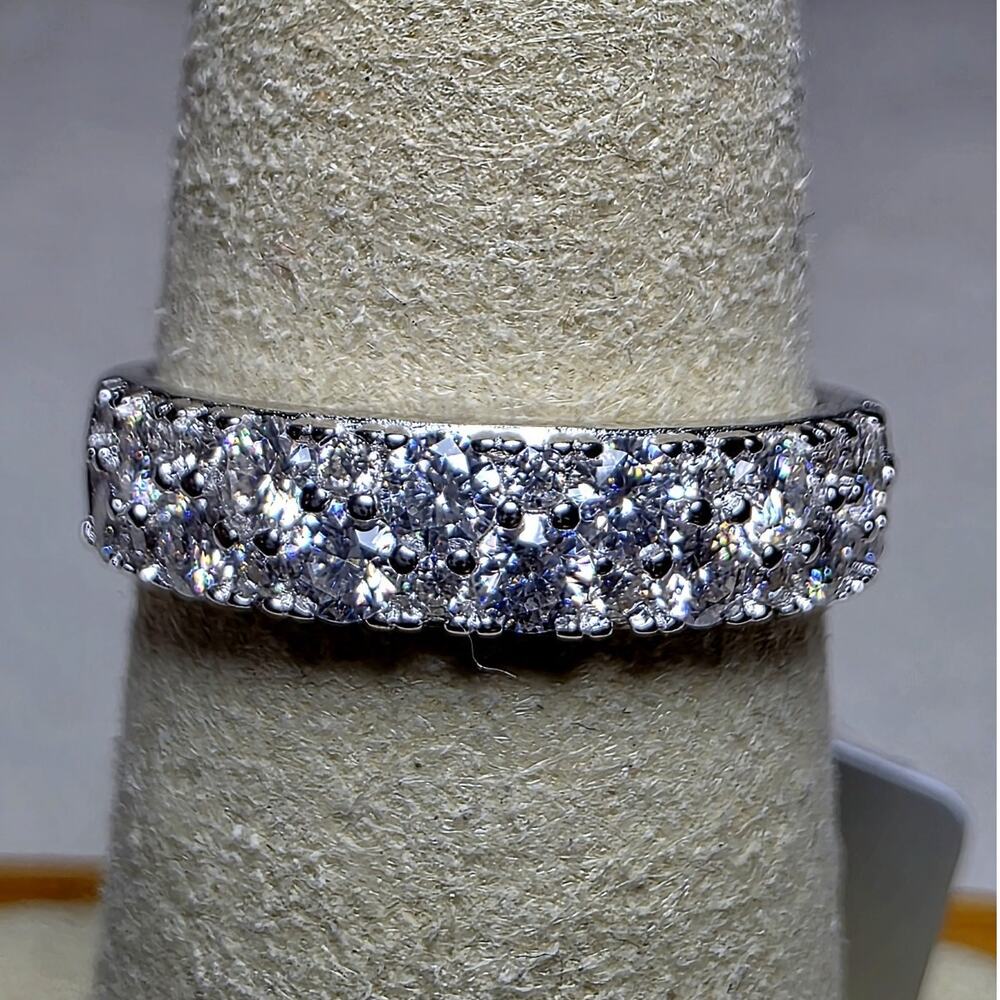 Sizes 6 & 7 0.90ctw Moissanite Two-Row Half Eternity Band 925 Silver
